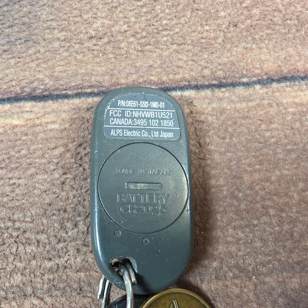 Honda Keyless Entry Remote Fob Key Set Grey Good NHVWB1U521 08E61-S5D-1M0-01